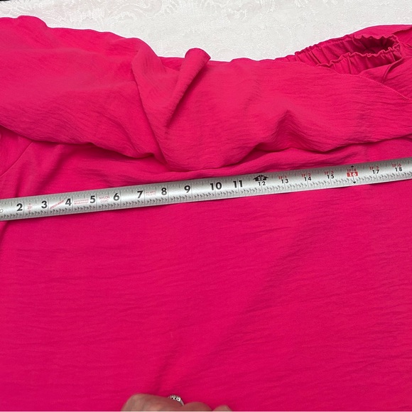 Off-Shoulder Ruffled Blouse - Pink - Picture 3 of 4